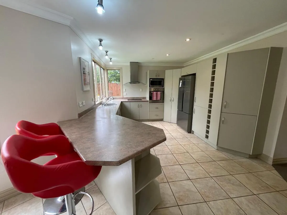 Private And Perfect For Families, Rotorua Escape Villa Tatil Evi
