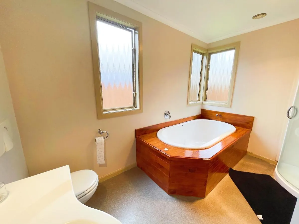 Tatil Evi Private And Perfect For Families, Rotorua Escape Villa