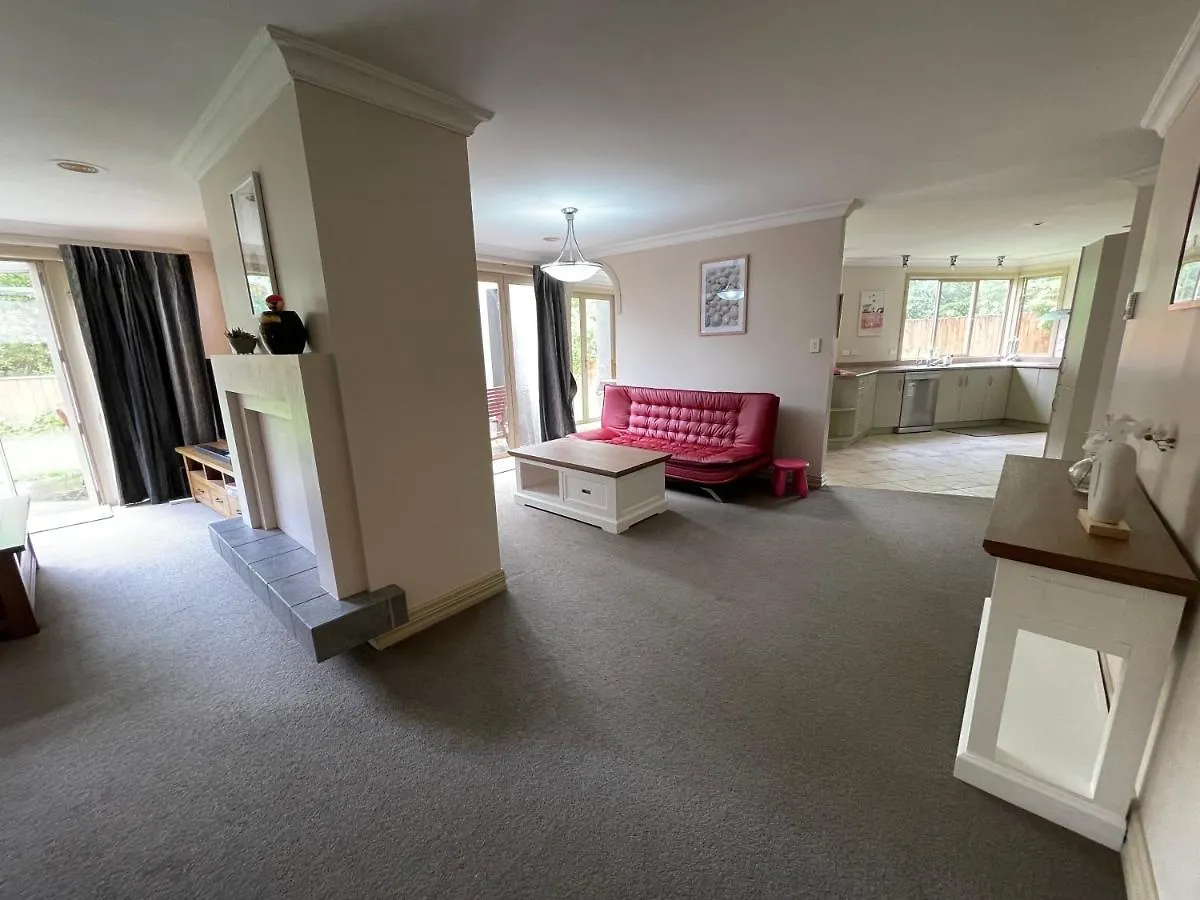 Private And Perfect For Families, Rotorua Escape Villa Feriehus